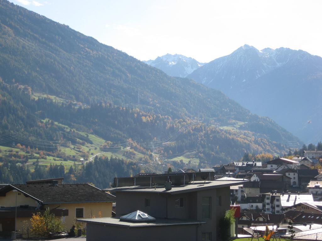 Ferienwohnung Gundolf Christine Arzl im Pitztal Pokój zdjęcie